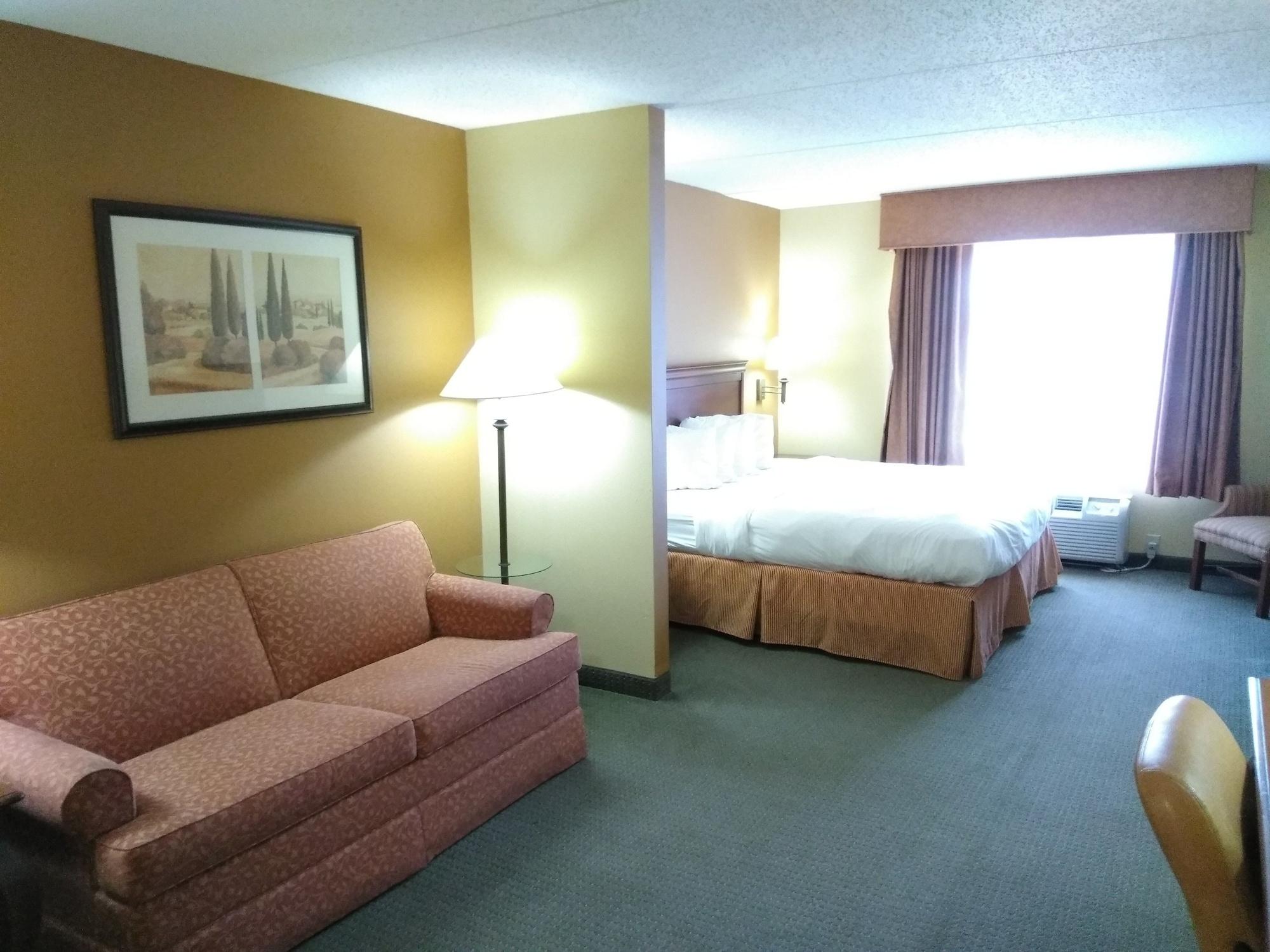 Hotel Baymont By Wyndham Clinton Exterior foto